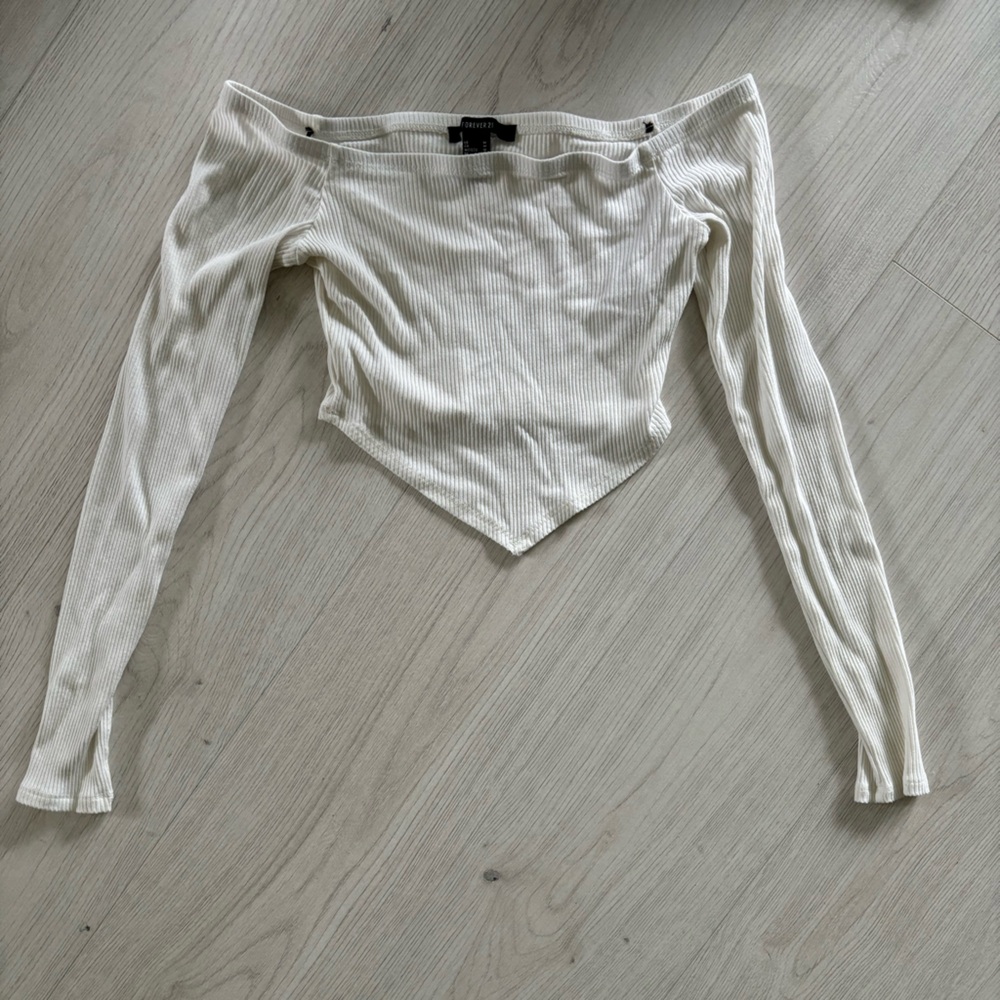 Off the shoulder long sleeve top
